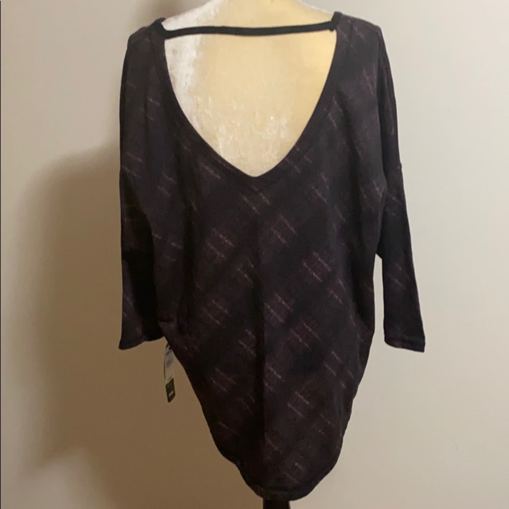 Union Bay Open V-Back Pullover - Picture 3 of 8